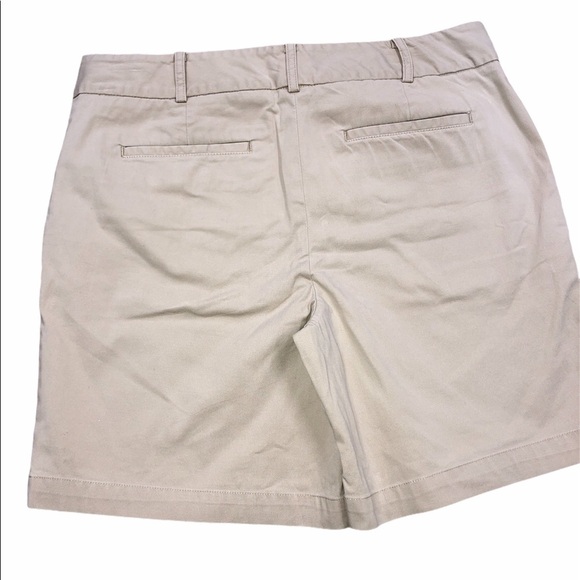 TALBOTS size 6 tan Bermuda khaki chino shorts - Picture 4 of 9